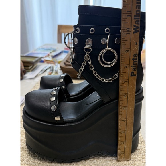 Demonia Wave 22 Black Chunky Platform Wedge Boots Size 7 - Picture 10 of 10
